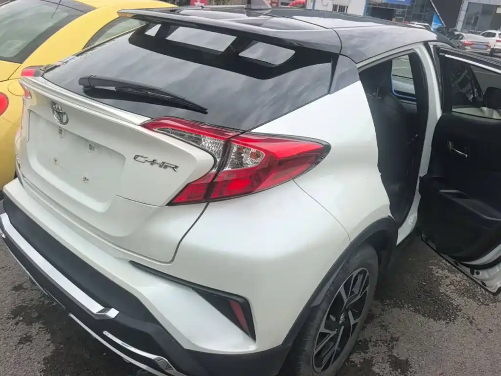 Toyota C-HR — миниатюра 7