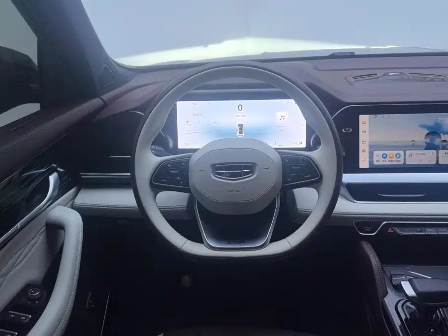 Geely Xingyue L — миниатюра 15