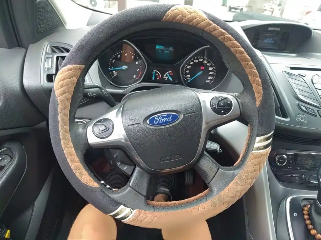 Ford Kuga — миниатюра 3