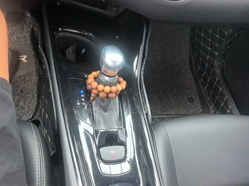 Toyota C-HR — миниатюра 14