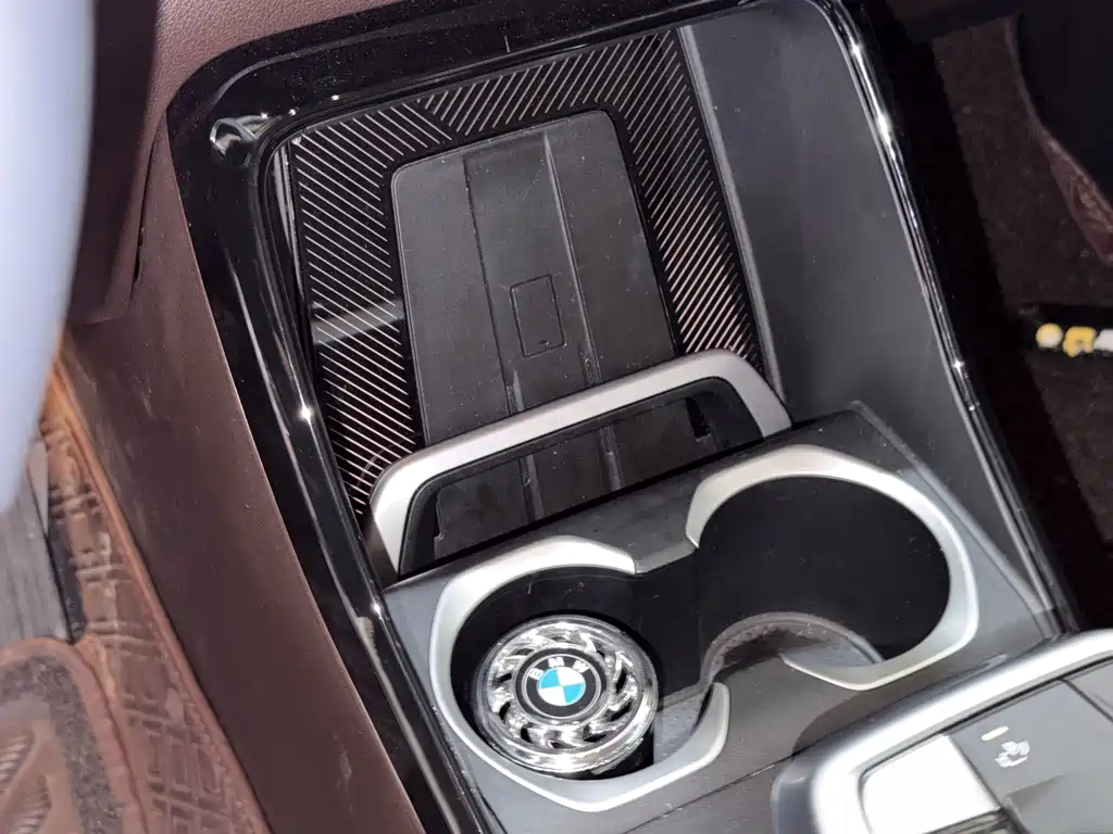 BMW X1 — миниатюра 15