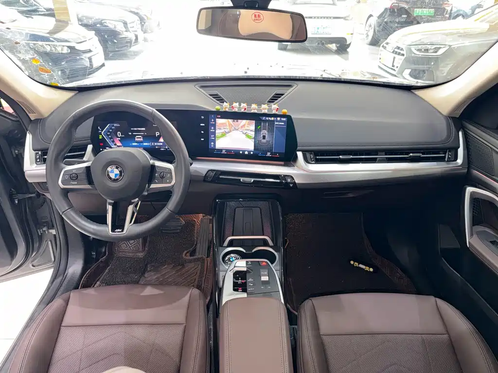 BMW X1 — миниатюра 10
