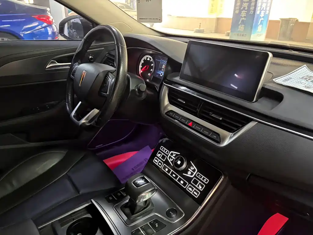 Hongqi H5 2020 1.8T AT