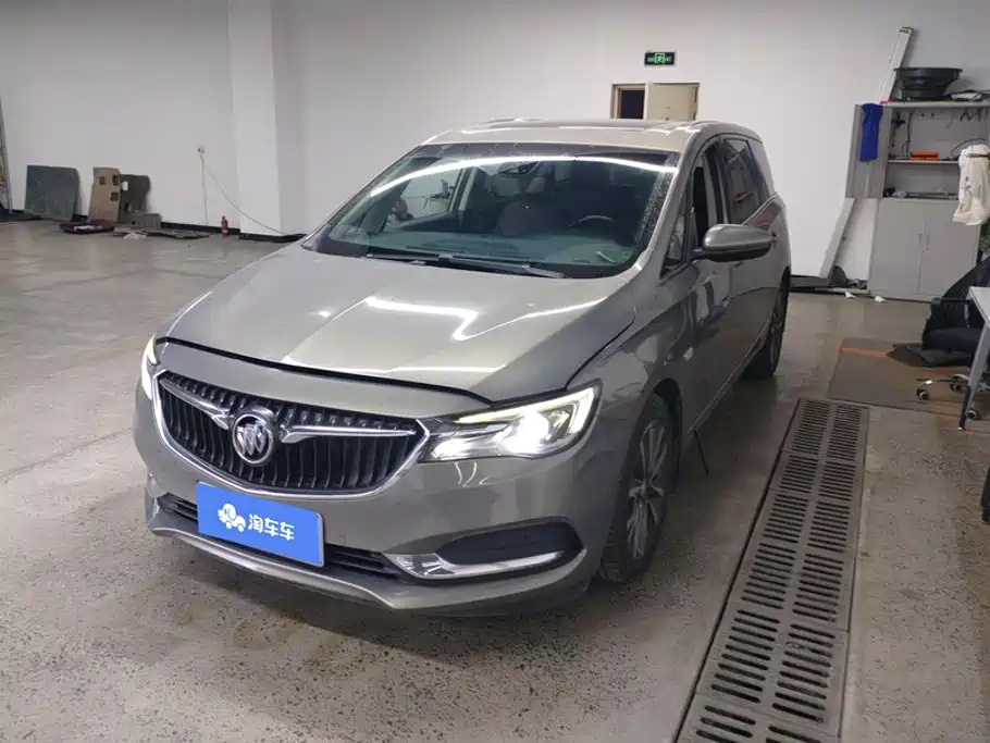 Buick GL6