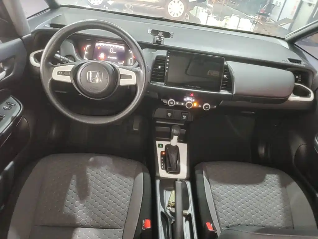 Honda Fit — миниатюра 10