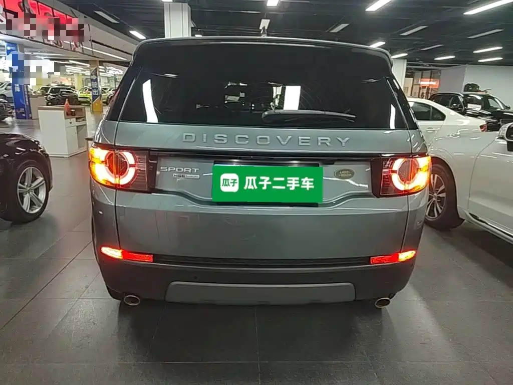 Land Rover Discovery Sport — миниатюра 6