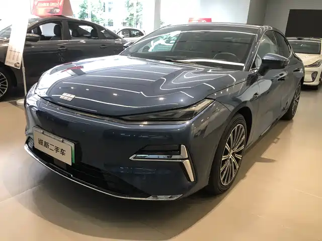 2025 Geely Galaxy Xingyao 8