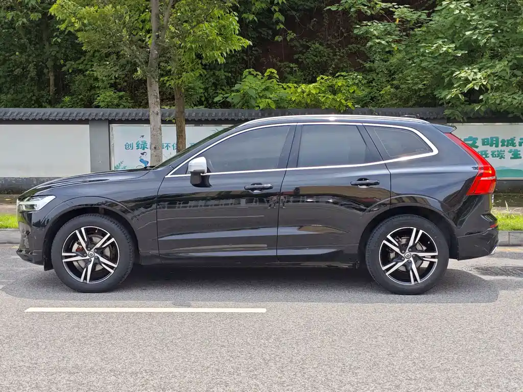 Volvo XC60 — миниатюра 5