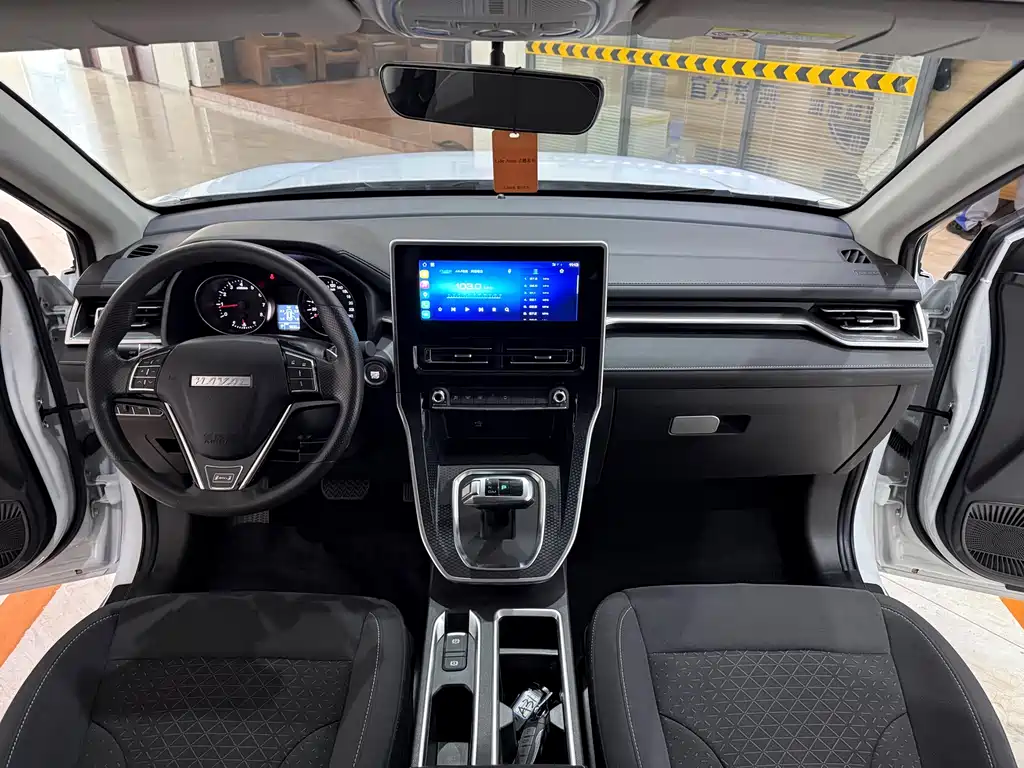 Haval M6 — миниатюра 12