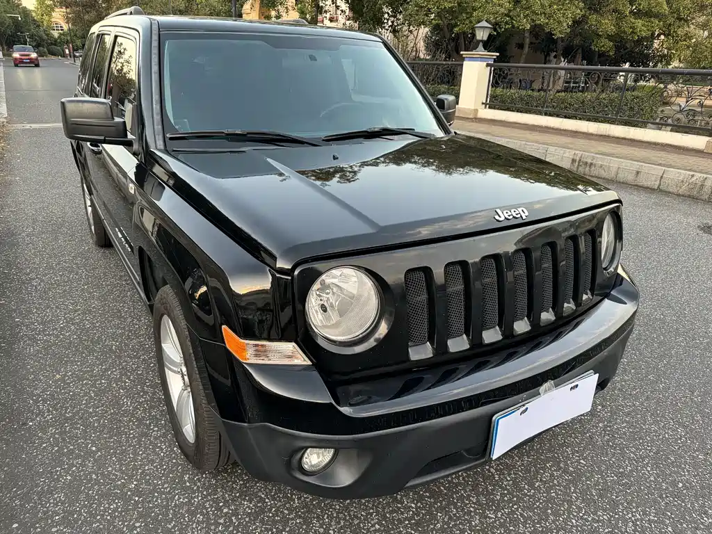 Jeep Patriot — миниатюра 7