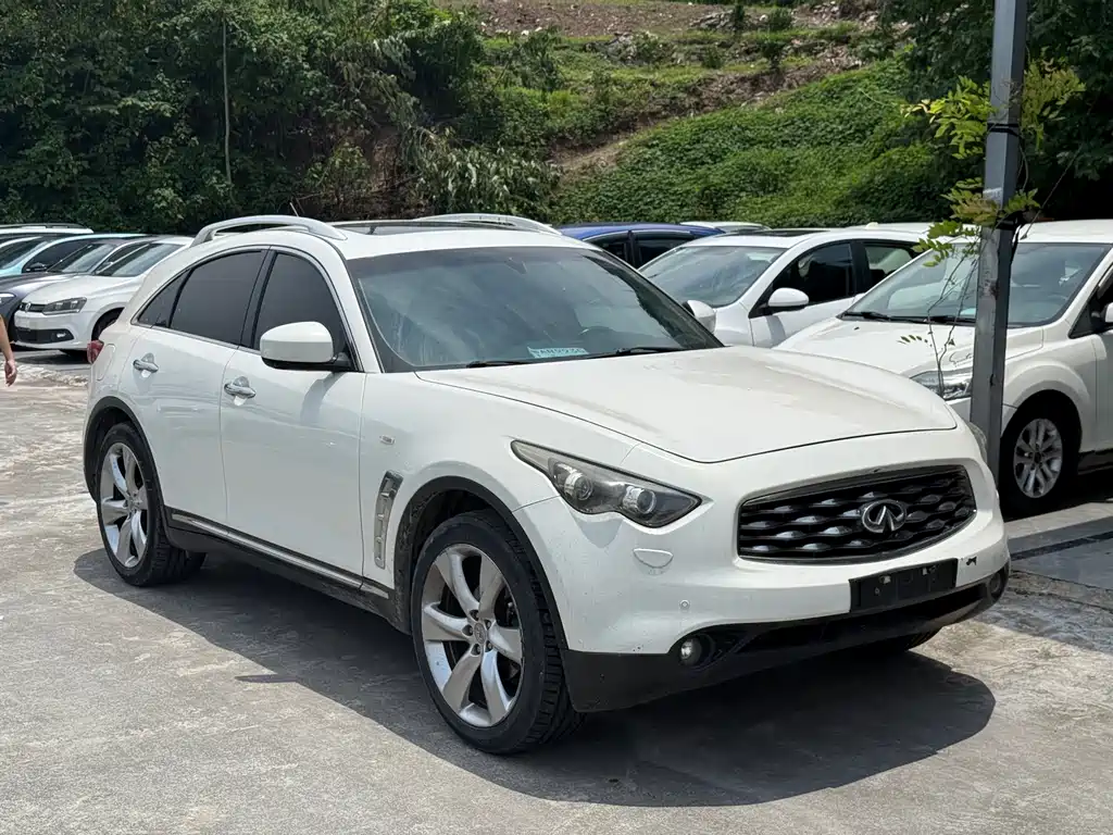 Infiniti FX 2011 FX35 Standard