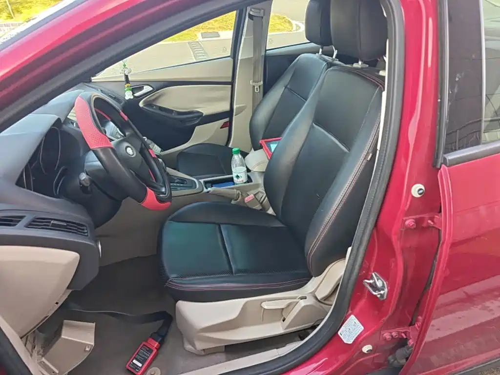 Ford Focus — миниатюра 15