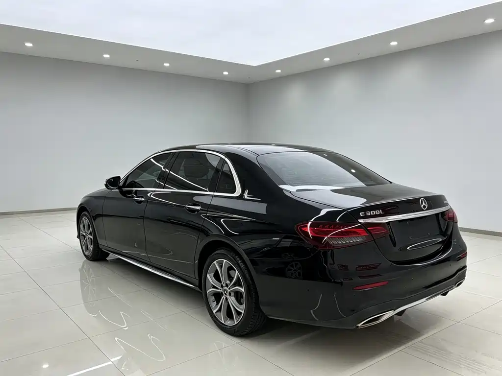 Mercedes-Benz E-Class E 2021 E 300 L Fashion