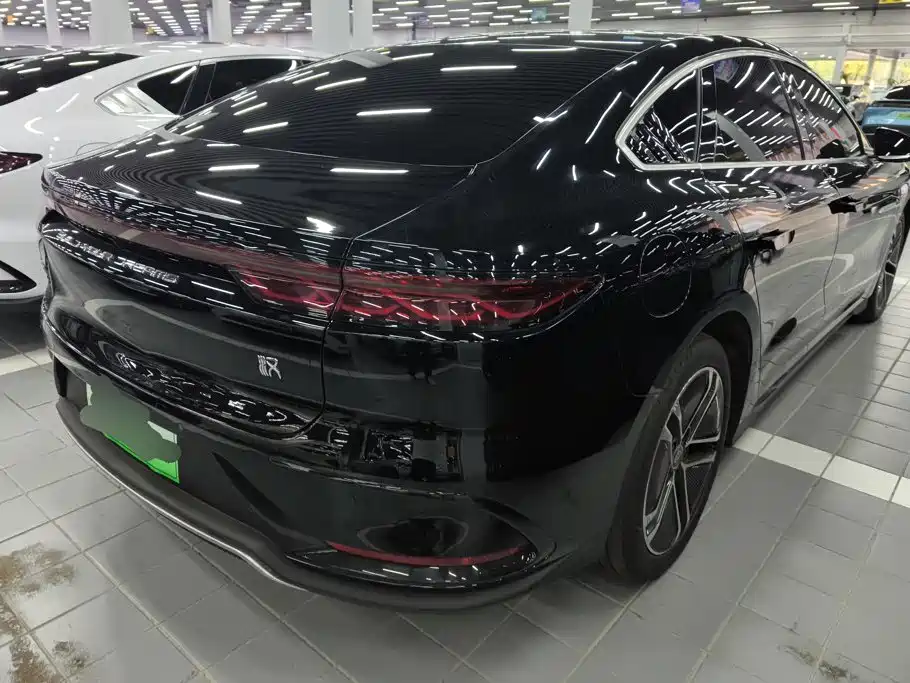 BYD Han — миниатюра 3
