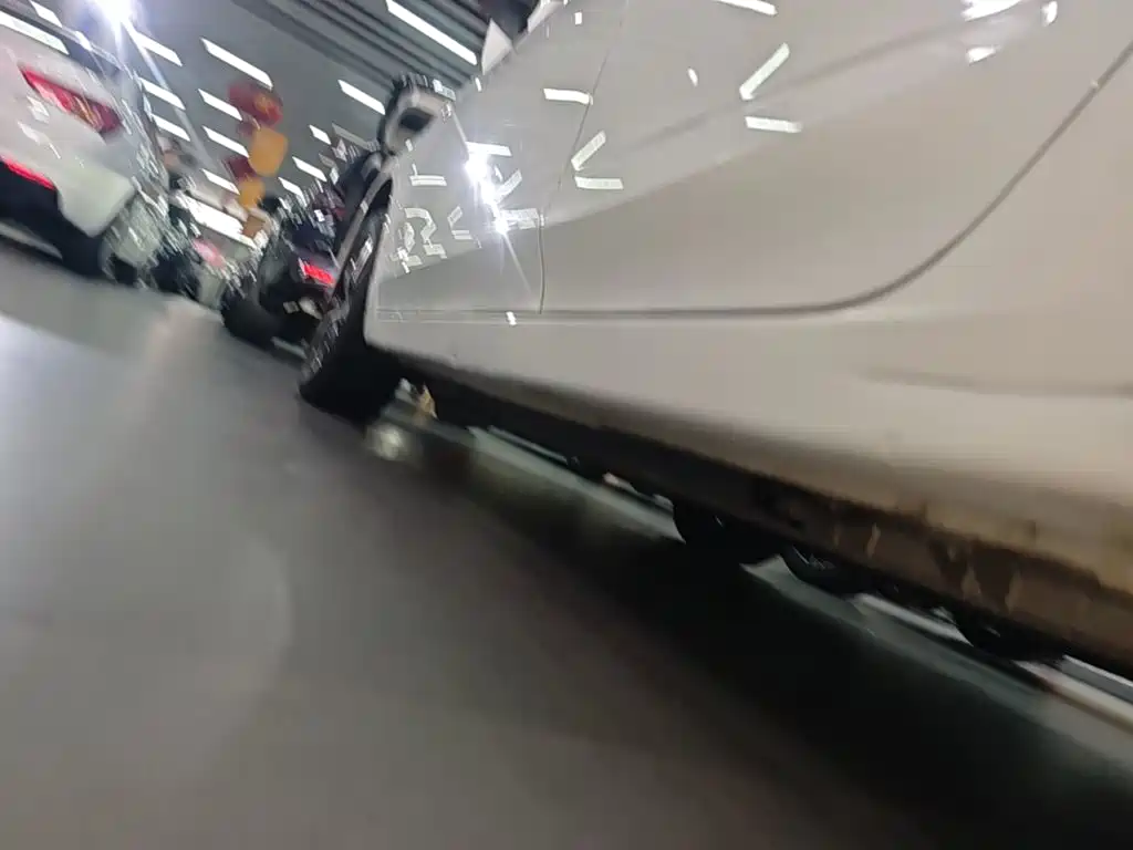 Roewe Ei5 — миниатюра 22