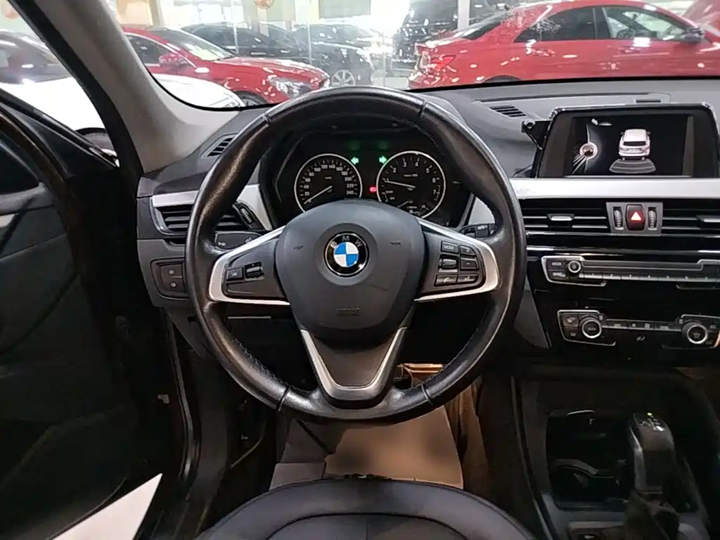 BMW X1 — миниатюра 11
