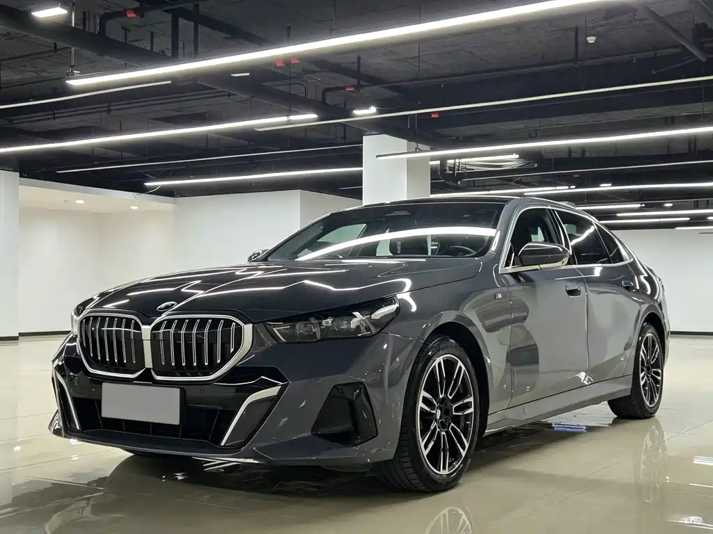 BMW 5 Series 5 2024 525Li M Sport