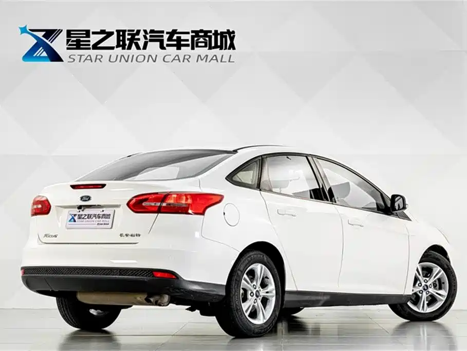 Ford Focus 2015 1.6L AT Comfort