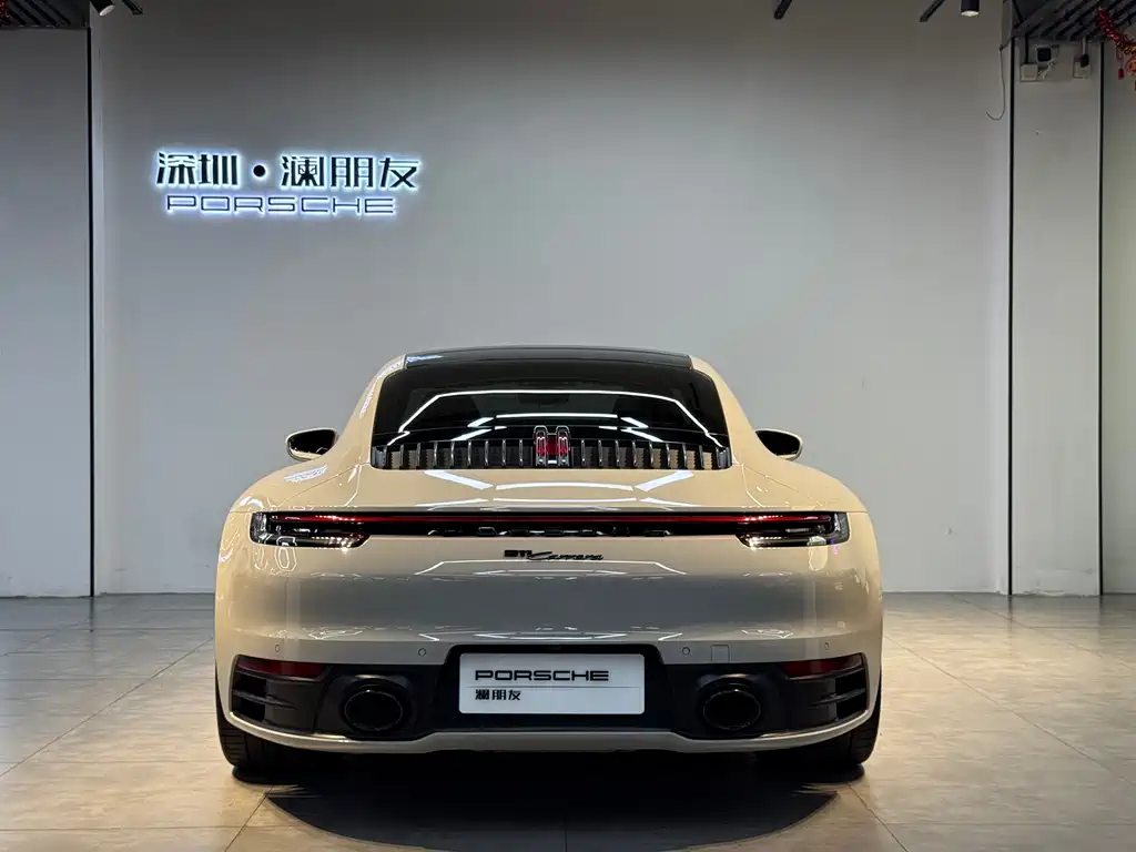 Porsche 911 2023 Carrera 3.0T