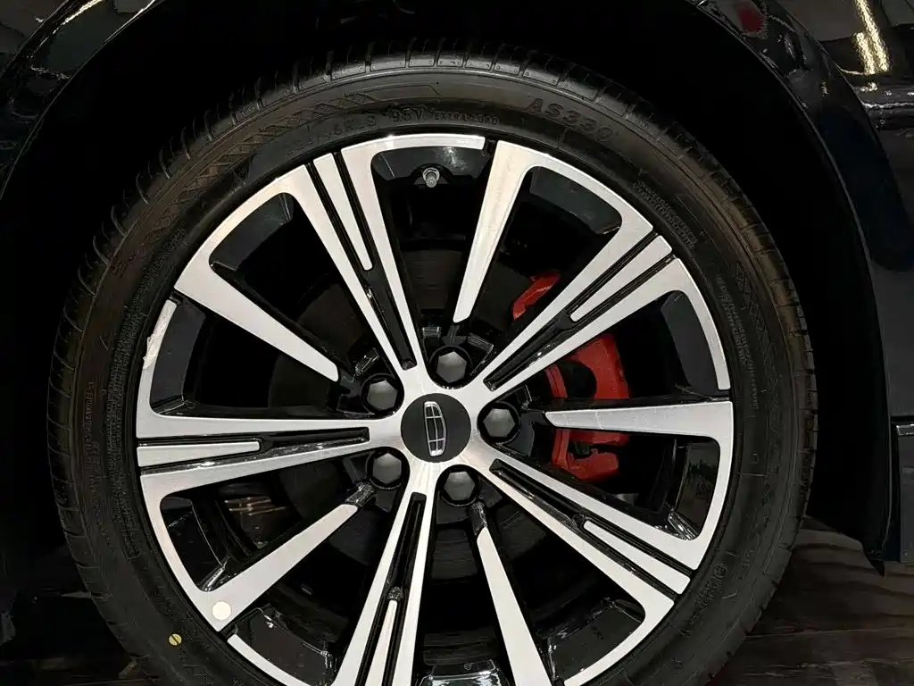 Geely Xingrui — миниатюра 17
