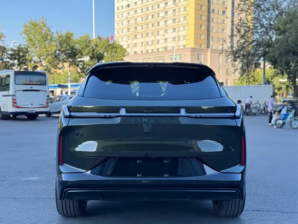 Lynk & Co 08 EM-P — миниатюра 11