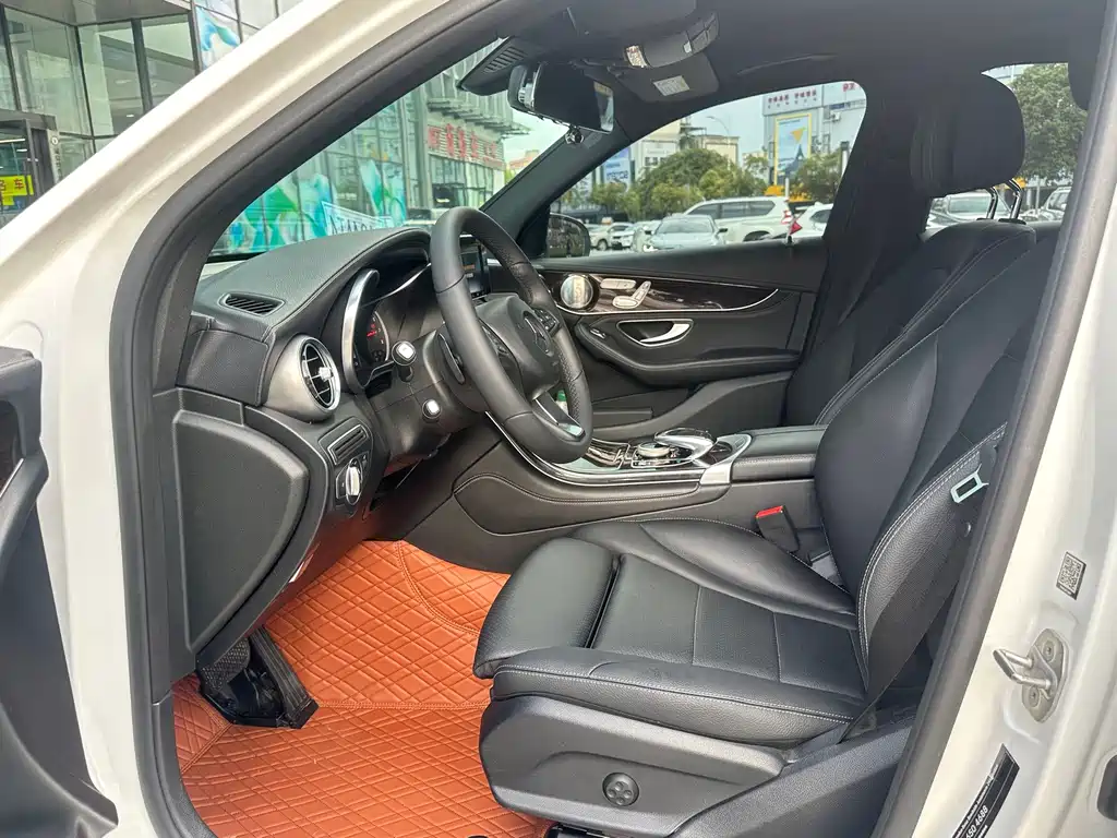 Mercedes-Benz GLC — миниатюра 13