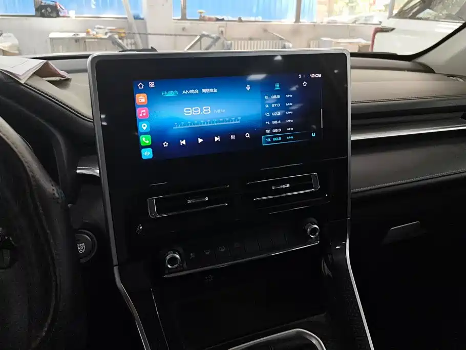 Haval M6 — миниатюра 13