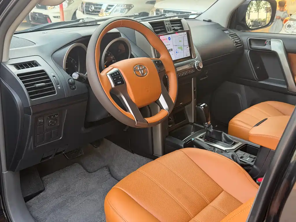 Toyota Land Cruiser Prado 2012 2.7L