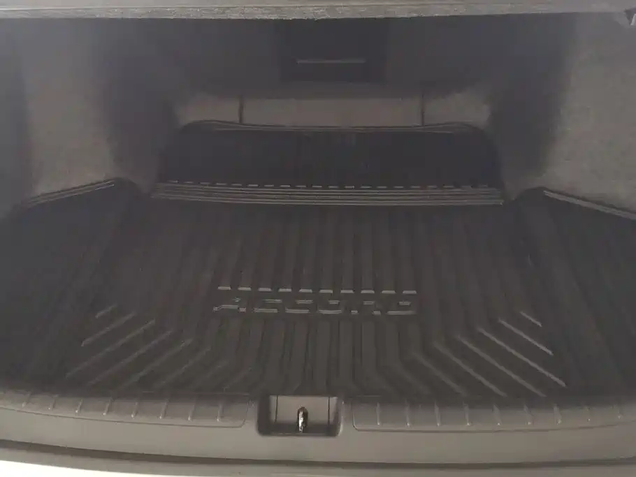 Honda Accord — миниатюра 4