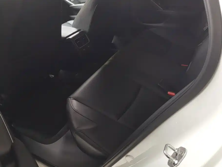 Honda Accord — миниатюра 11