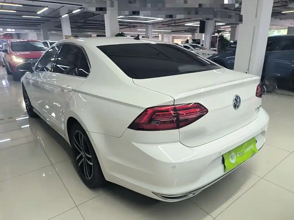 Volkswagen Lamando — миниатюра 5