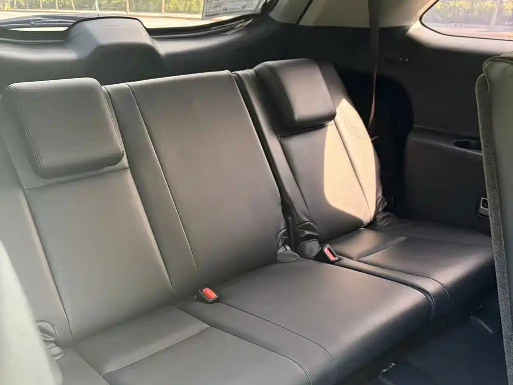 Toyota Highlander — миниатюра 14