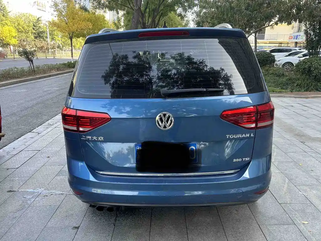 Volkswagen Touran — миниатюра 6