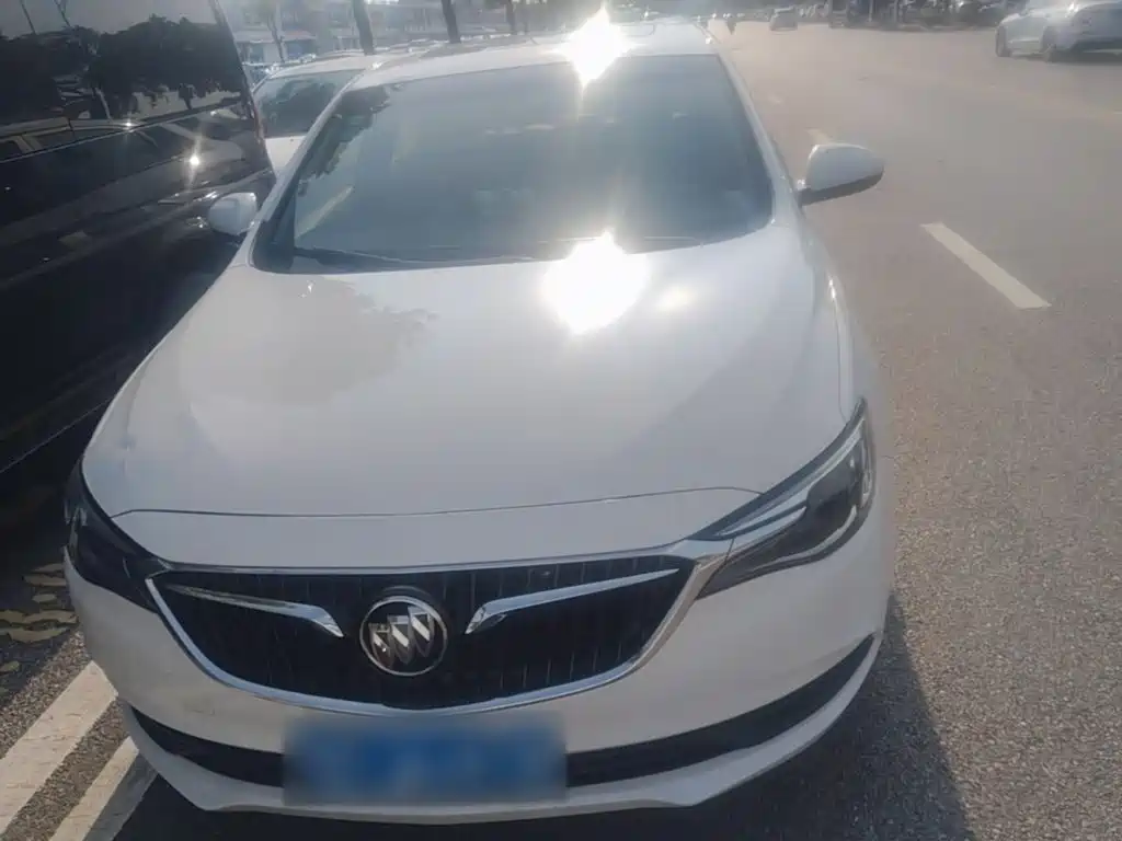 Buick Excelle — миниатюра 3