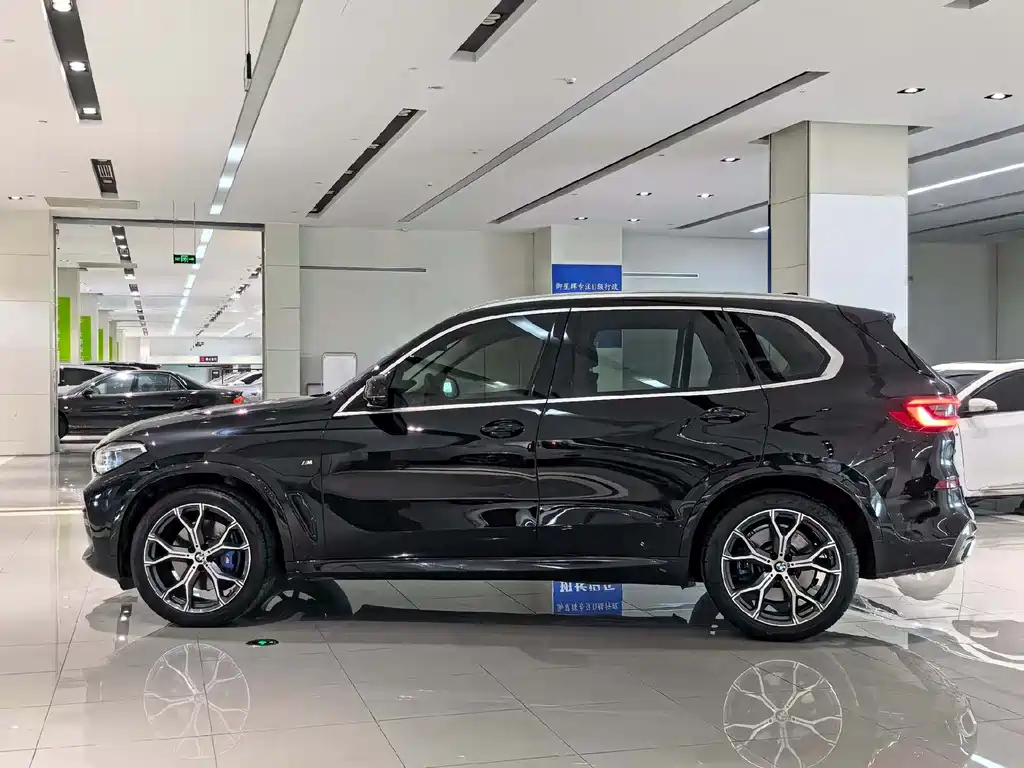 BMW X5 2021 xDrive40i Premium M Sport