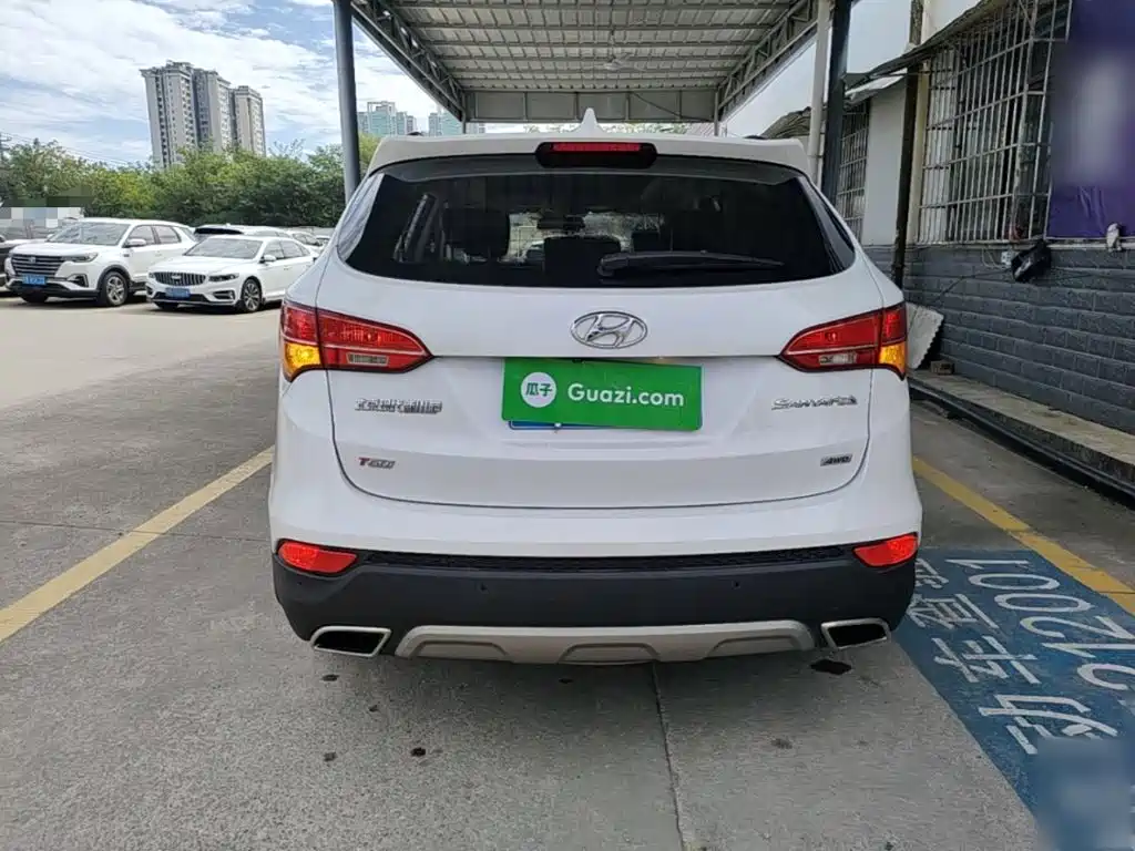 Hyundai Santa Fe — миниатюра 6