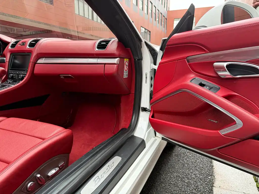 Porsche Boxster — миниатюра 12