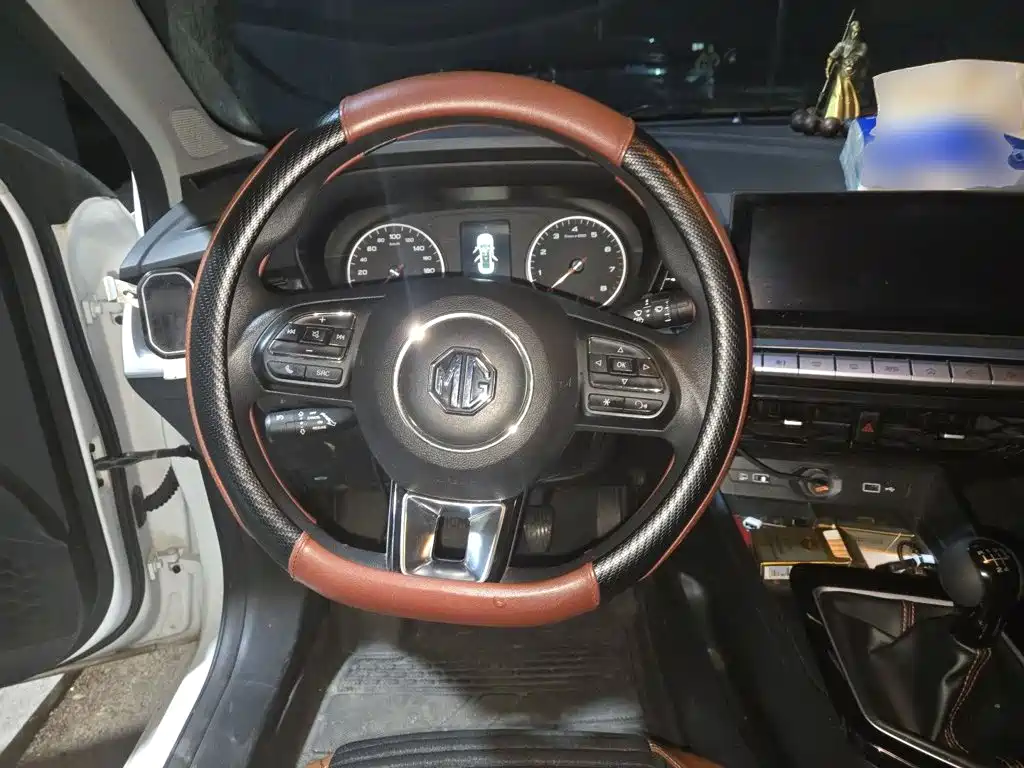 MG MG5 — миниатюра 6