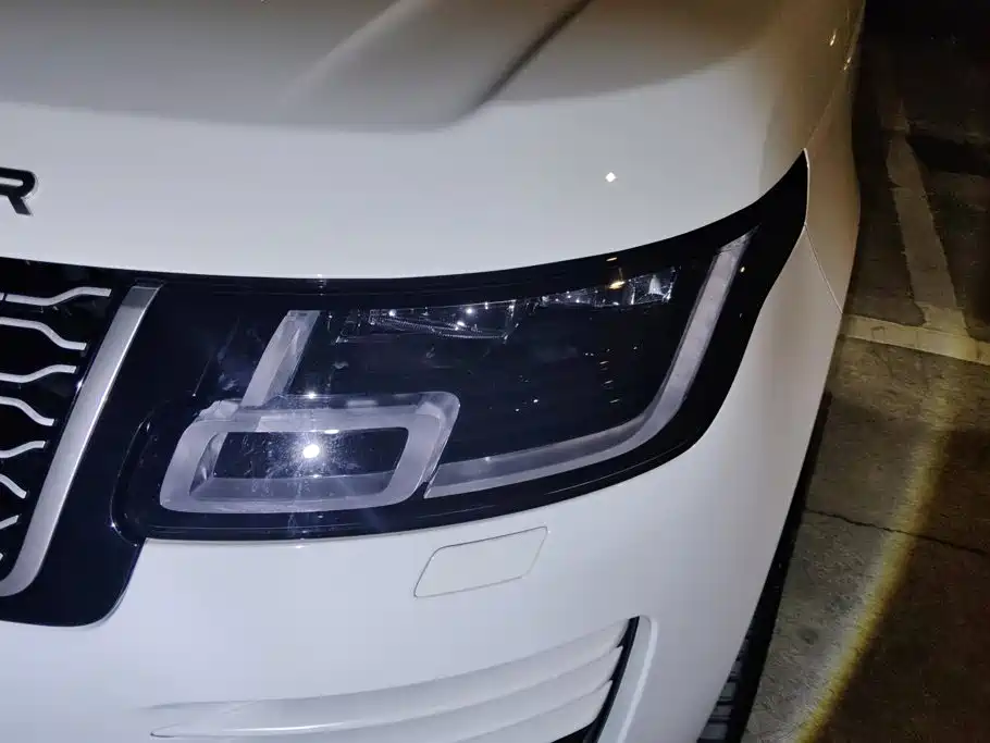 Land Rover Range Rover — миниатюра 5