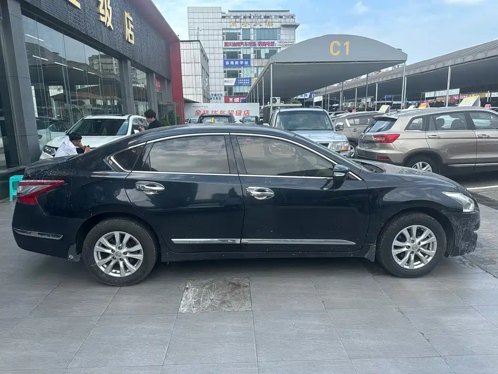 Nissan Teana — миниатюра 6