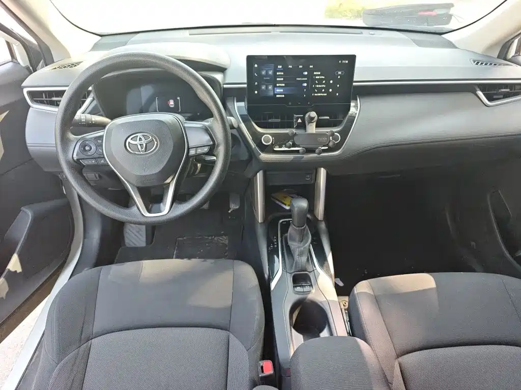 Toyota Frontlander — миниатюра 5