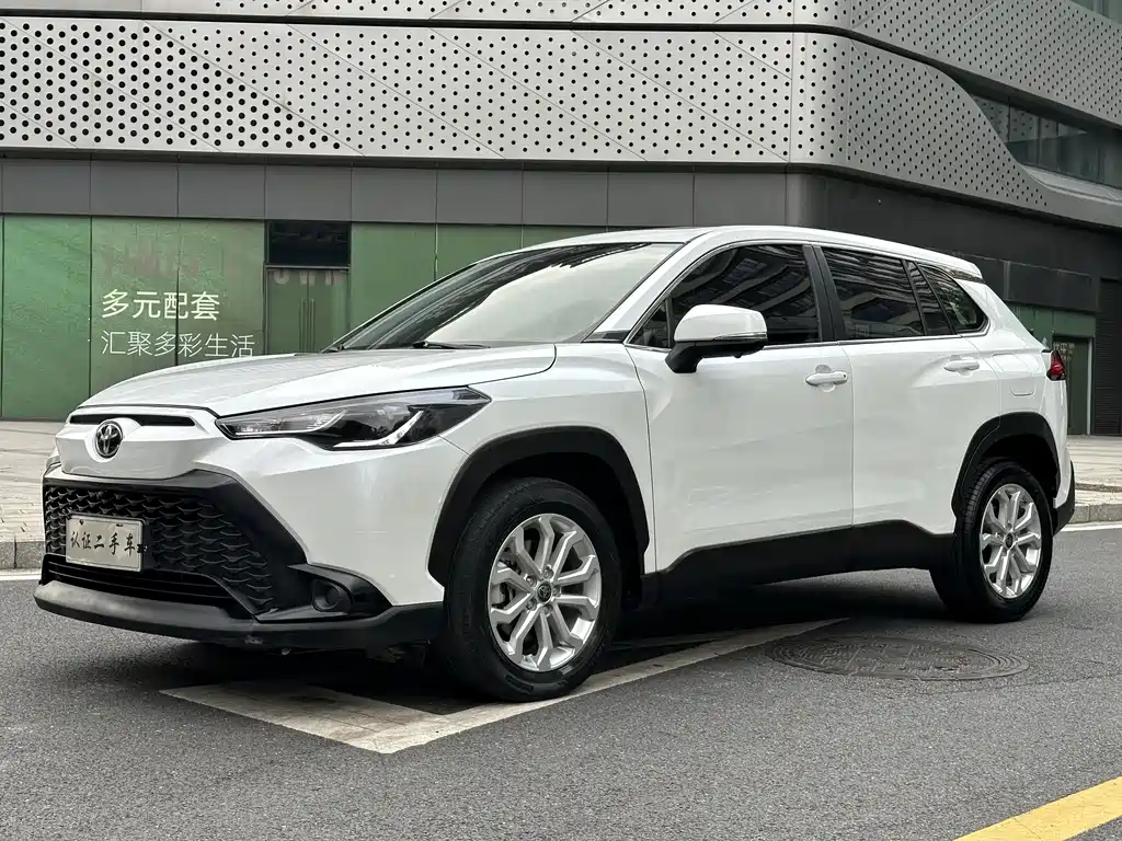 Toyota Frontlander 2022