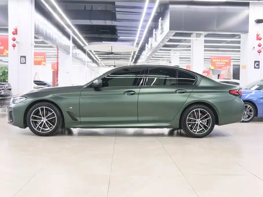 BMW 5 Series (Import) — миниатюра 3