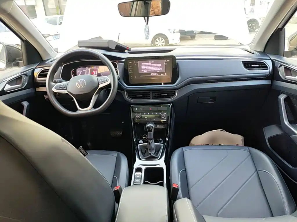 Volkswagen Tharu — миниатюра 10