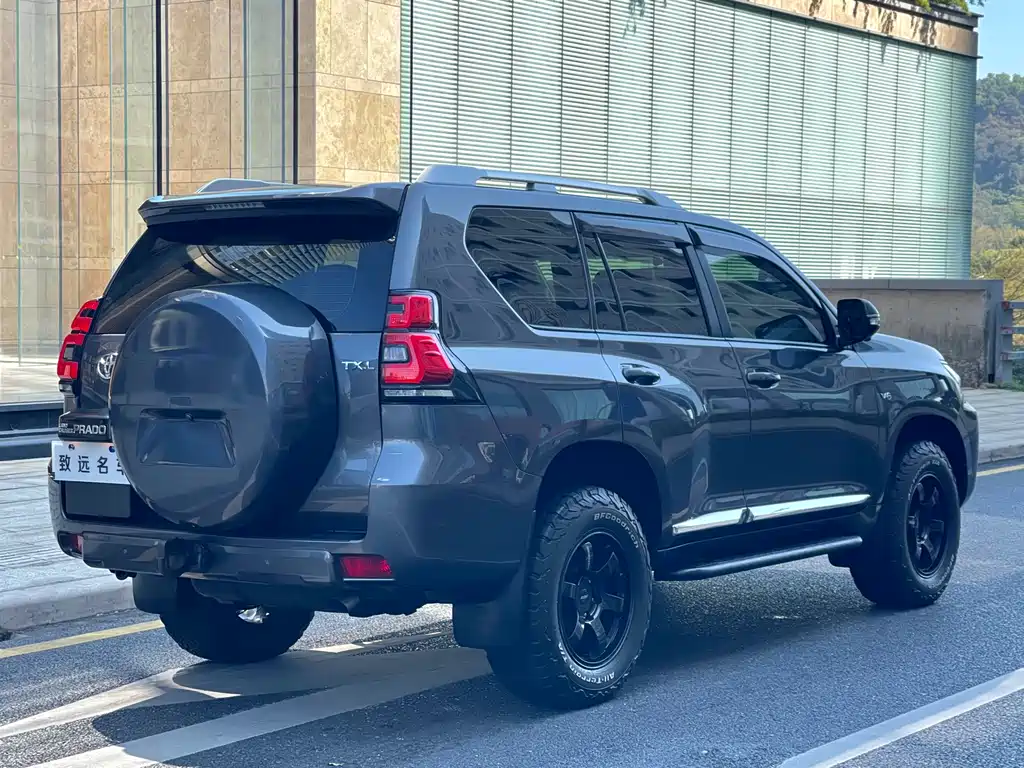 Toyota Land Cruiser Prado 2018 4.0L AT