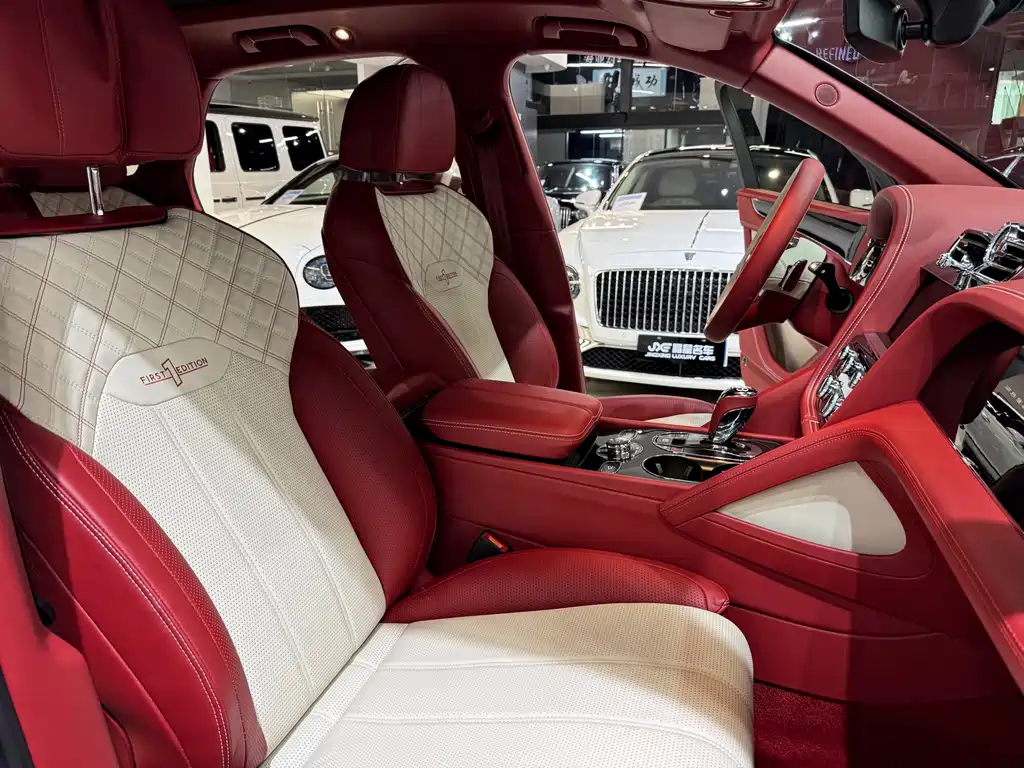 Bentley Bentayga 2021 4.0T V8