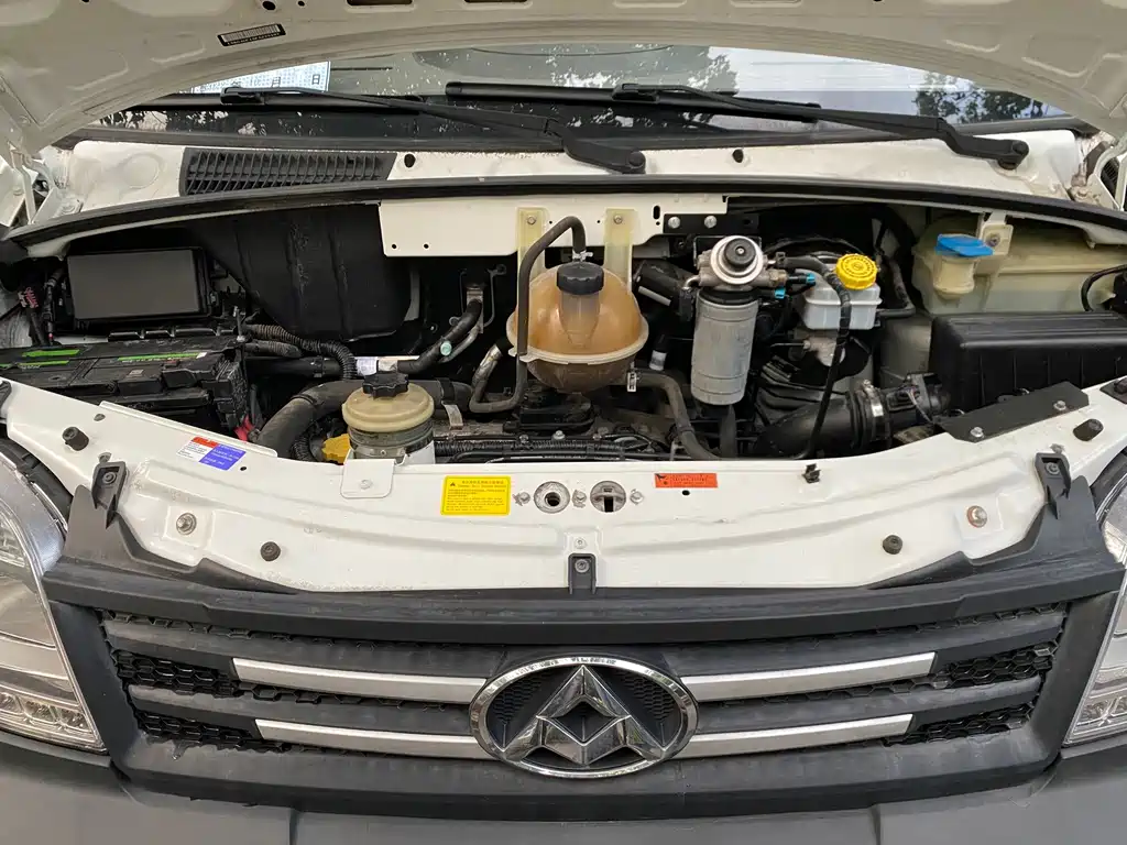 MAXUS V80 — миниатюра 6