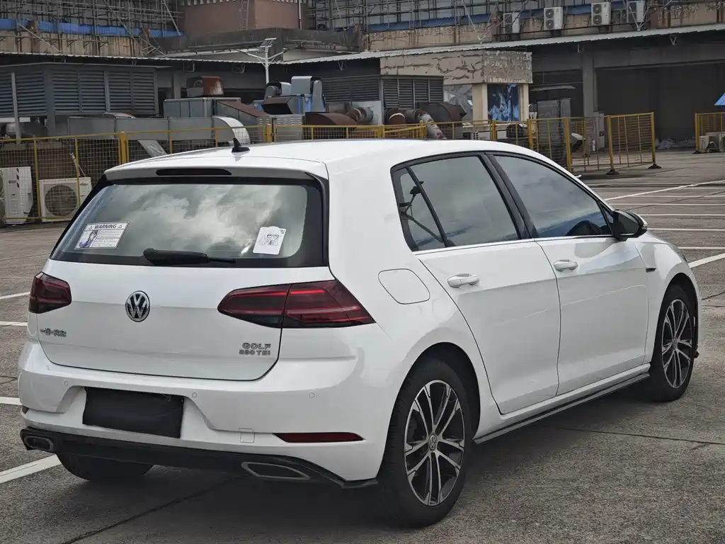 Volkswagen Golf — миниатюра 7