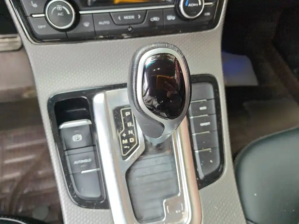 Geely Emgrand GS — миниатюра 7