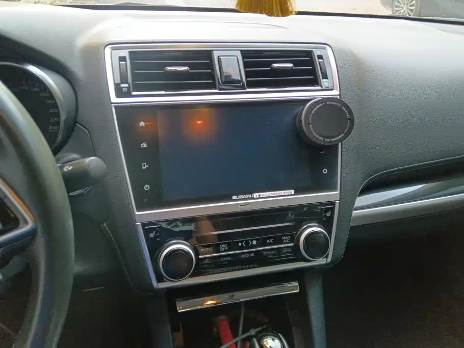 Subaru Legacy — миниатюра 13